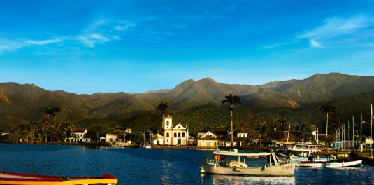 Paraty, Rio de Janeiro. Foto por Visit Brasil. Todos los derechos reservados por Visit Brasil